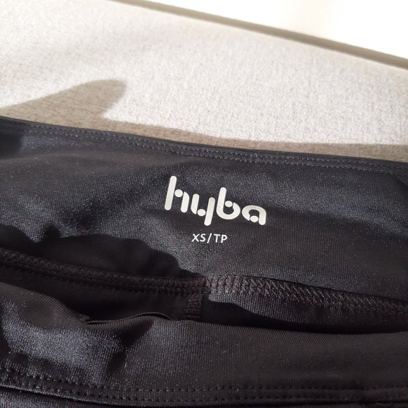 Reitmans Hyba Sport Skirt Legging with Zipper (Heat Insulative for Winter) - Picture 7 of 9